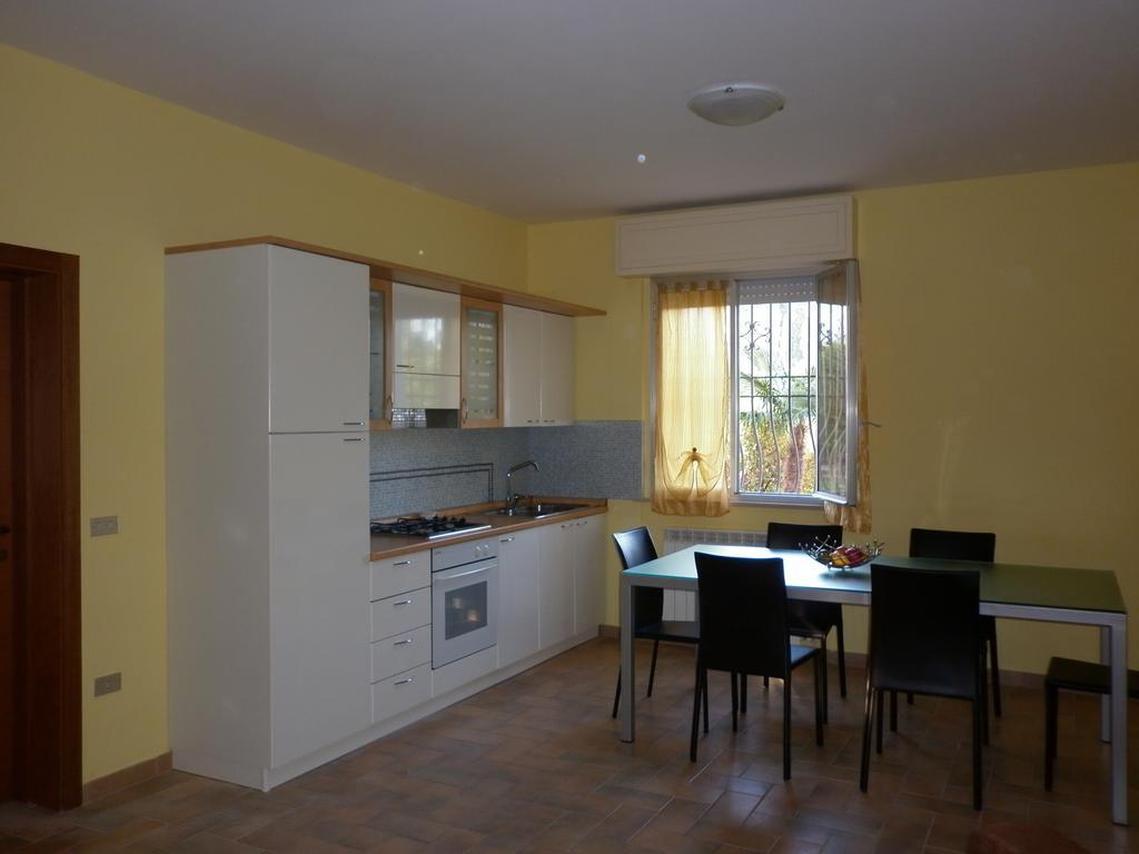 Villa Jolanda Fratte Rosa Cameră foto