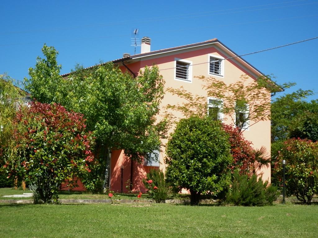 Villa Jolanda Fratte Rosa Cameră foto