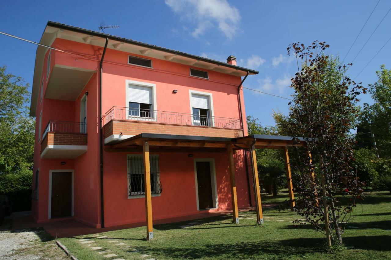 Villa Jolanda Fratte Rosa Exterior foto